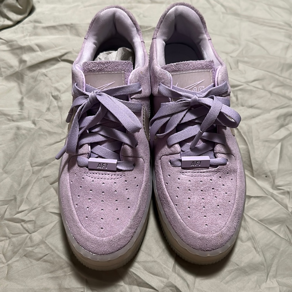 W AF1 SAGE LOW LX (velvet material) beautiful color